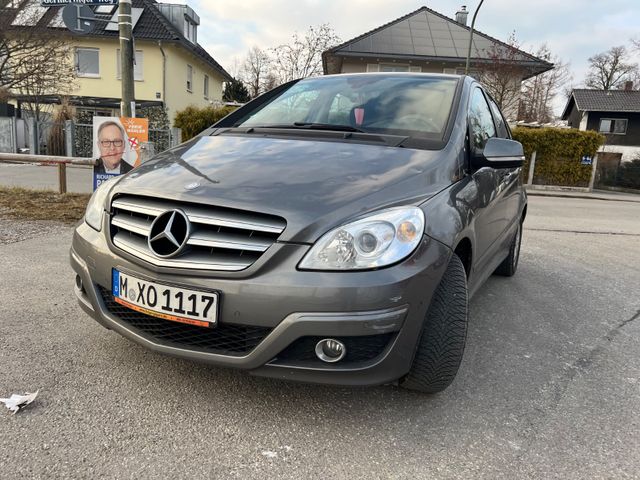 Mercedes-Benz B 180 CDI-KLIMA-SERVO-ZV-6 GANG-