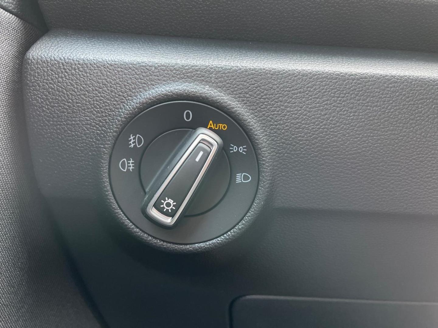 Volkswagen T-Roc Active 2.0 TDI DSG Navi PDCv+h CarPlay BT, миниатюра 22