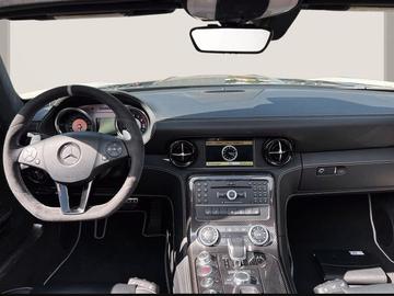 صورة 6 لـ 2014 Mercedes-BENZ SLS AMG