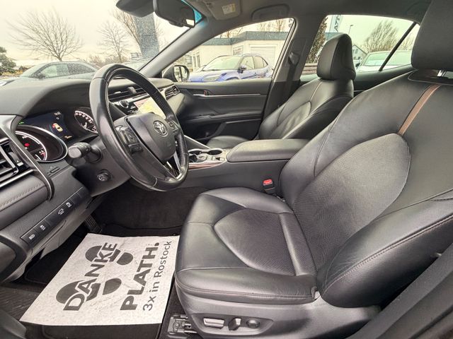 Toyota Camry Hybrid Executive