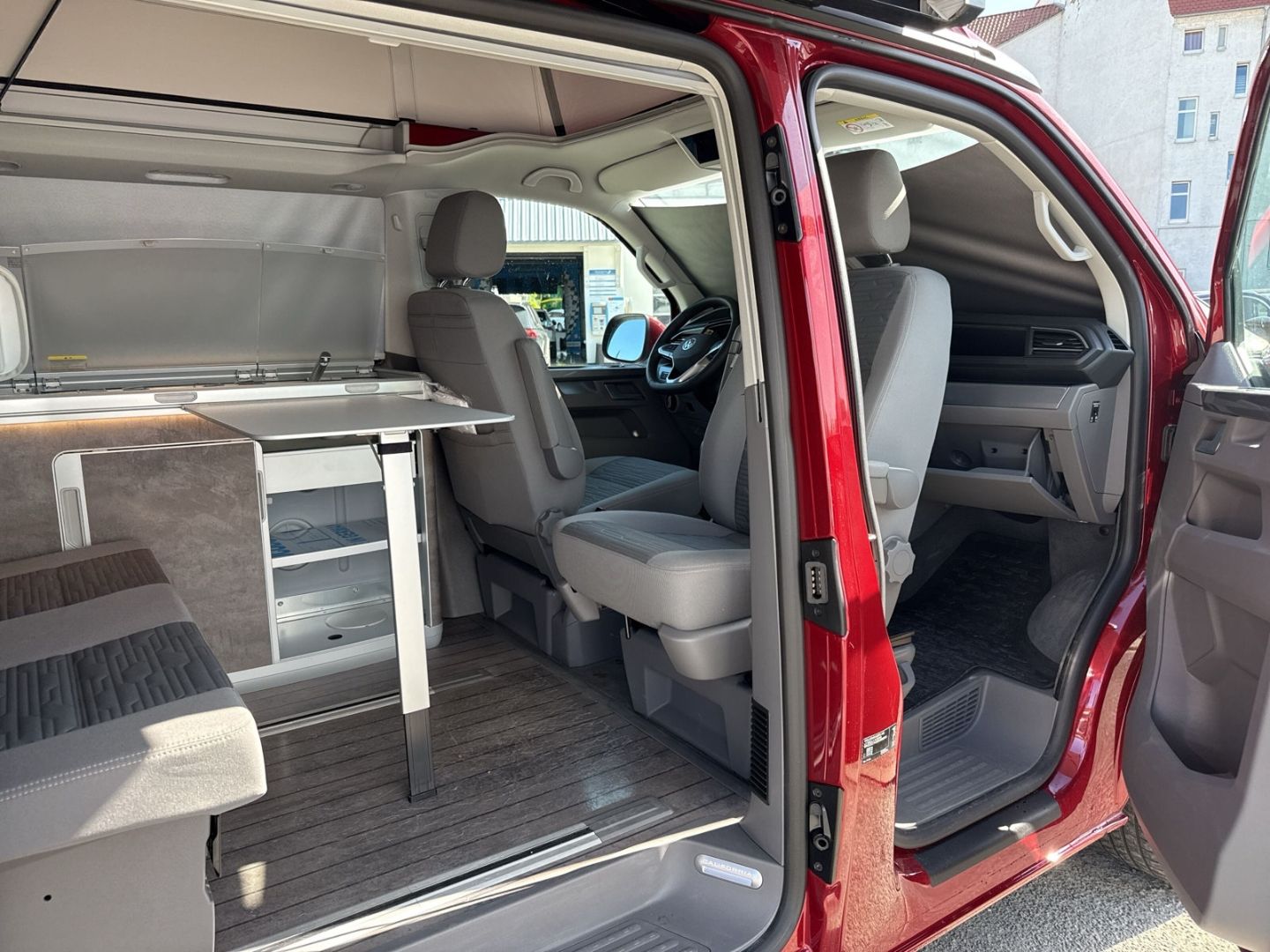 Volkswagen T6.1 California 2.0 TDI Ocean StandHZG Navi Digi foto 8