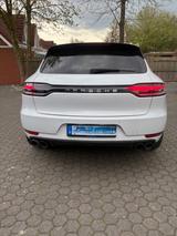 Porsche Macan - - - Porsche Gebrauchtwagen in Delmenhorst