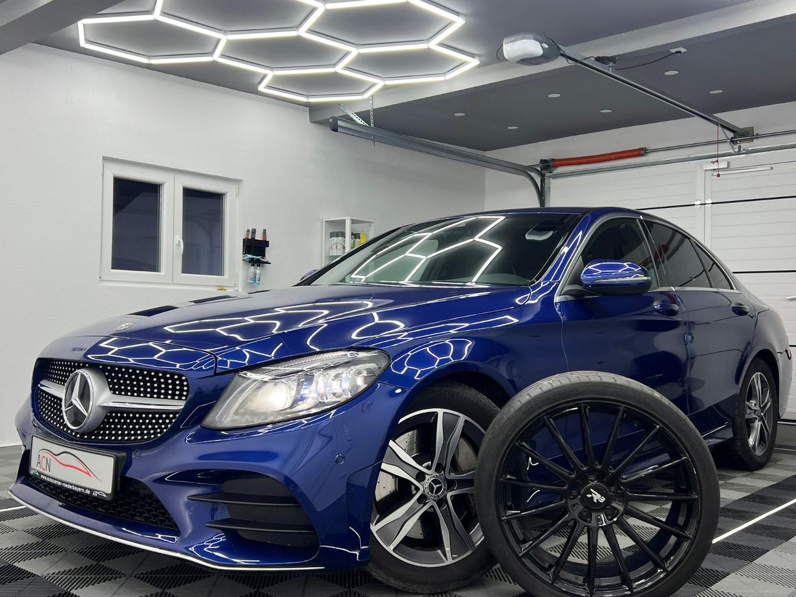 Mercedes-Benz C 300 Lim. AMG-LINE/STHZ/LED/KAMERA/AMBIENTE+