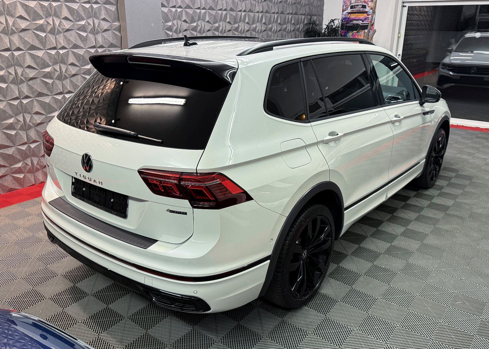 Volkswagen Tiguan Allspace 2.0 TSI DSG 4Motion R-Line DCC foto 8