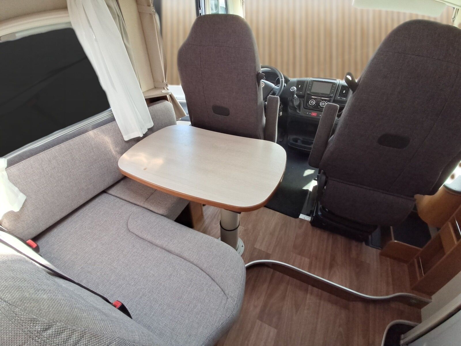 Fahrzeugabbildung Knaus Van i PLATINUM SELECTION 650 MEG SAT+TV,Markise