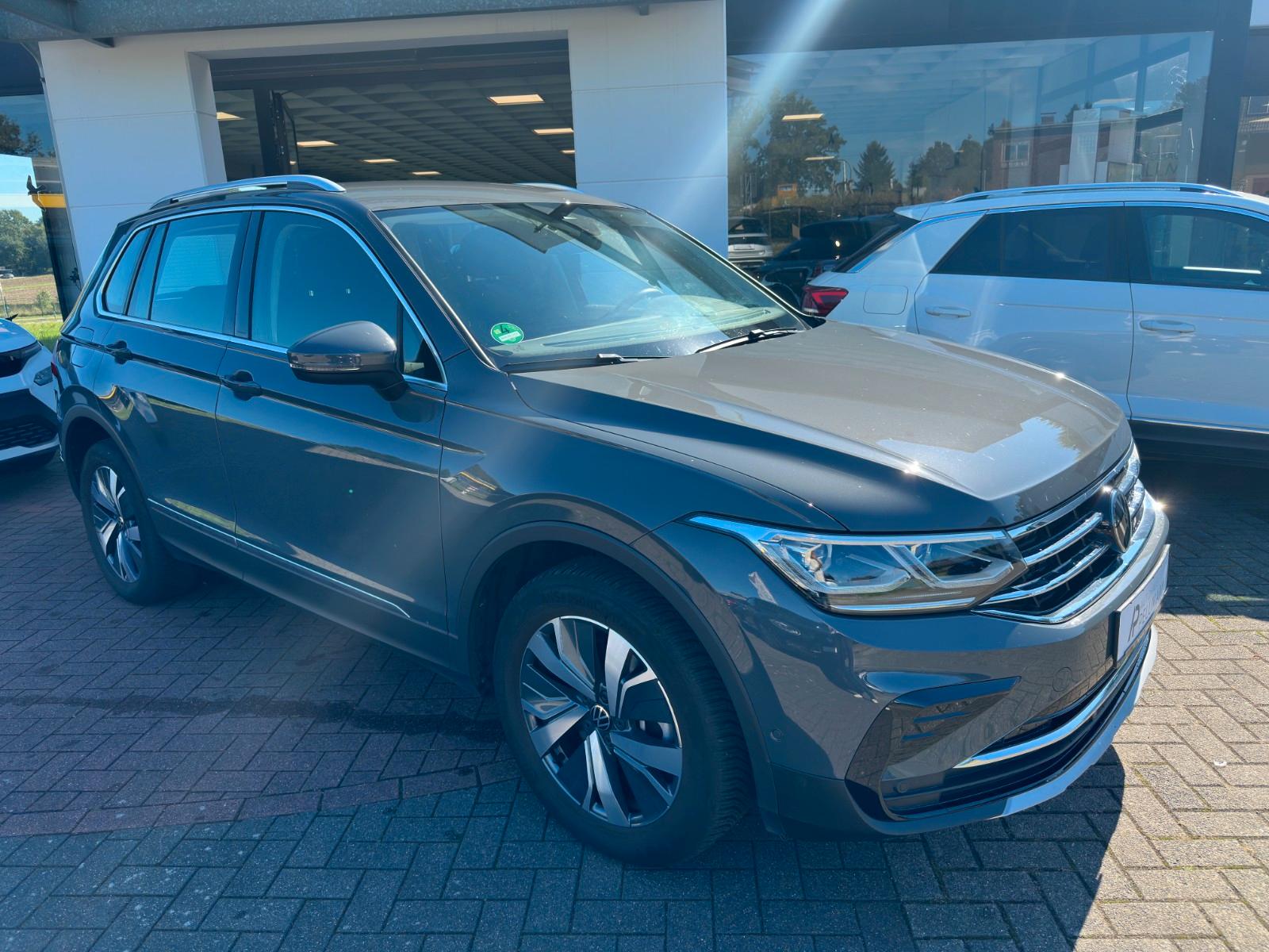 Volkswagen Tiguan Elegance eHybrid MATRIX+ACC+AHK+NAV+RFK