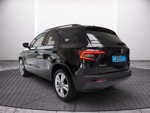 Fahrzeugabbildung SKODA Karoq 1.6 TDI SCR DSG Style LED NAVI KESSY SMART