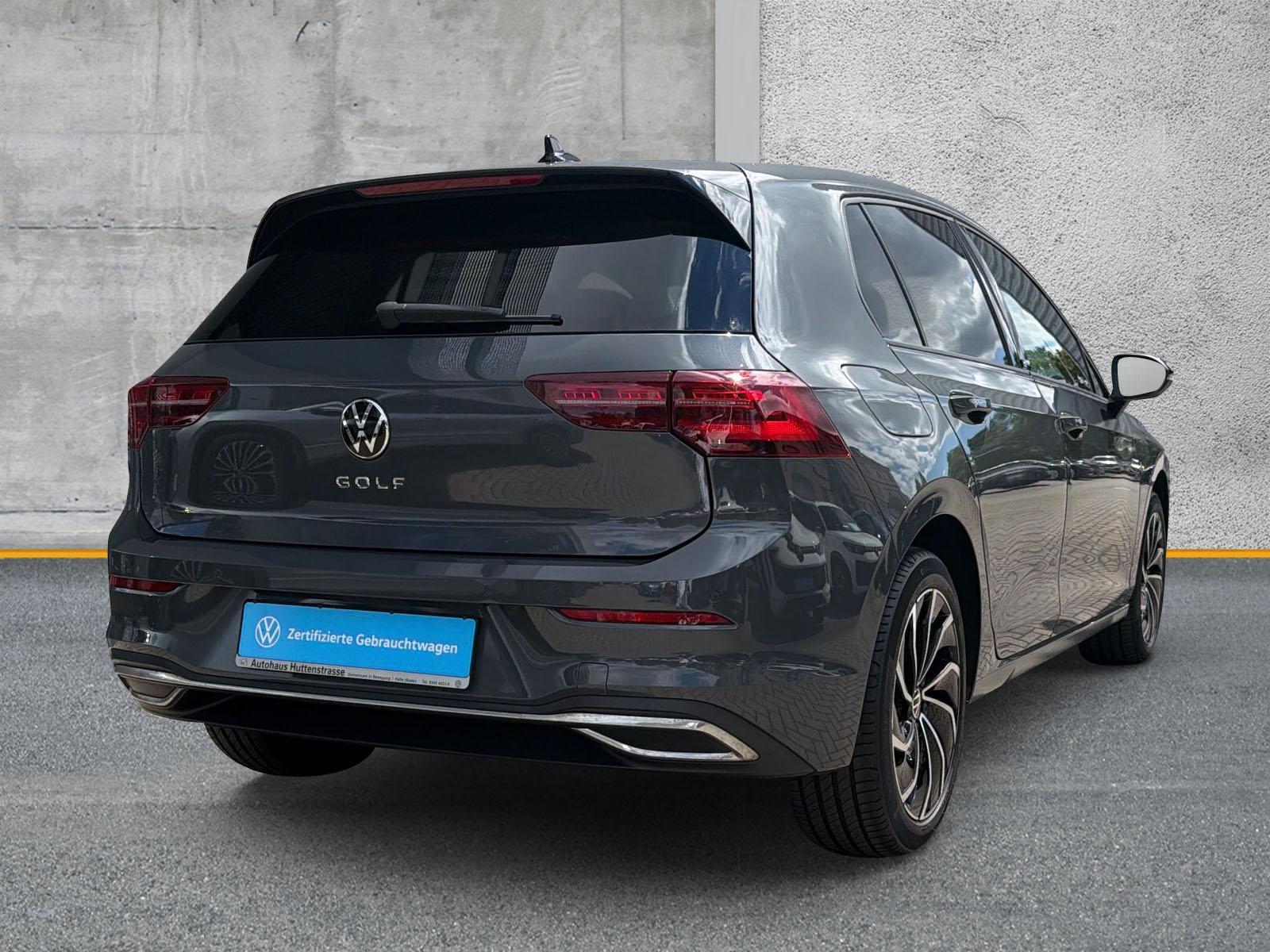 Volkswagen Golf VIII 2.0 TDI DSG Active AHK MATRIX NAVI