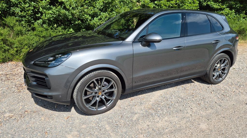 Image of Porsche Cayenne