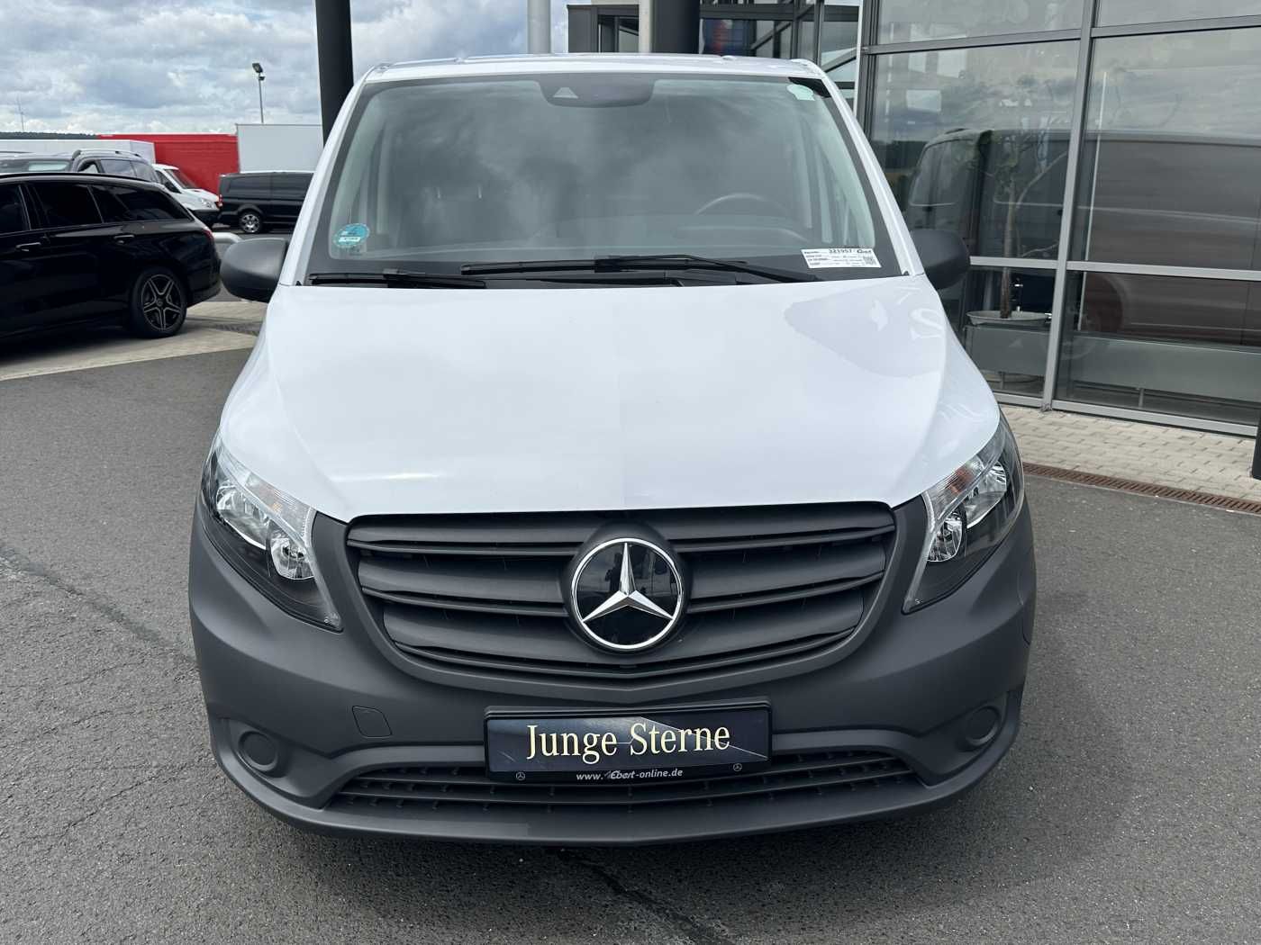 Fahrzeugabbildung Mercedes-Benz eVito 112 Klima Kamera Navi SHZ Tempomat