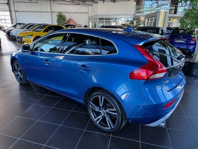 Fahrzeugabbildung Volvo V40 R Design RFK PDC KLIMA LED NAVI SHZ