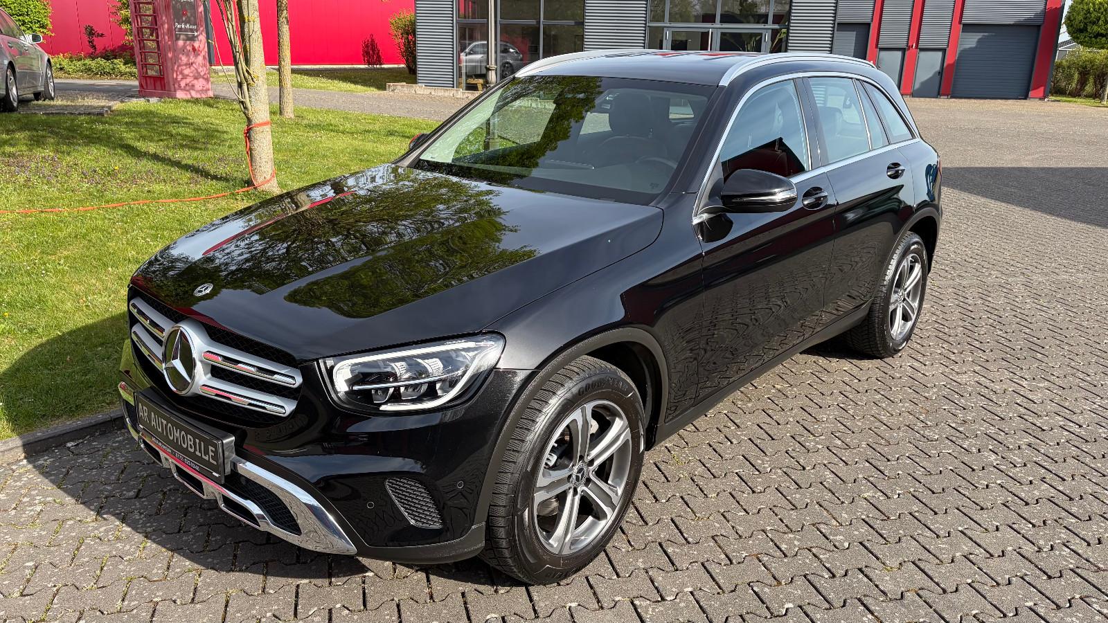 Mercedes-Benz GLC 220 d 4Matic LED Kamera Soundsystem