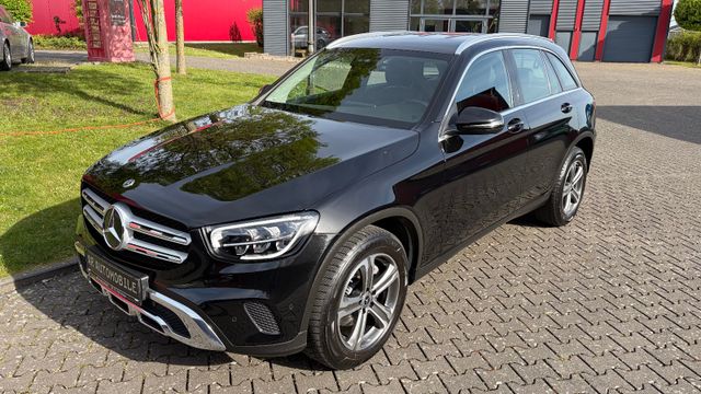 MERCEDES-BENZ GLC 220 d 4Matic LED Kamera Soundsystem