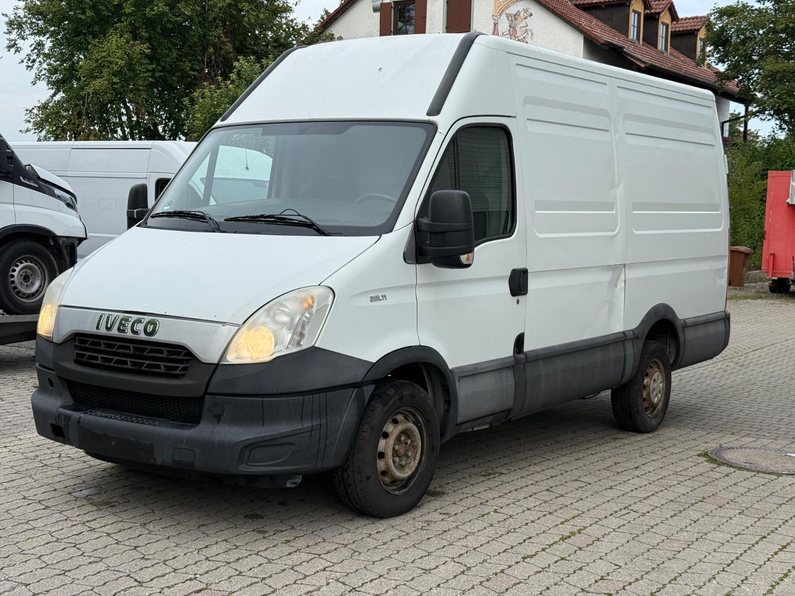 Iveco Daily Kasten HKa 29 L... Radstand 3300