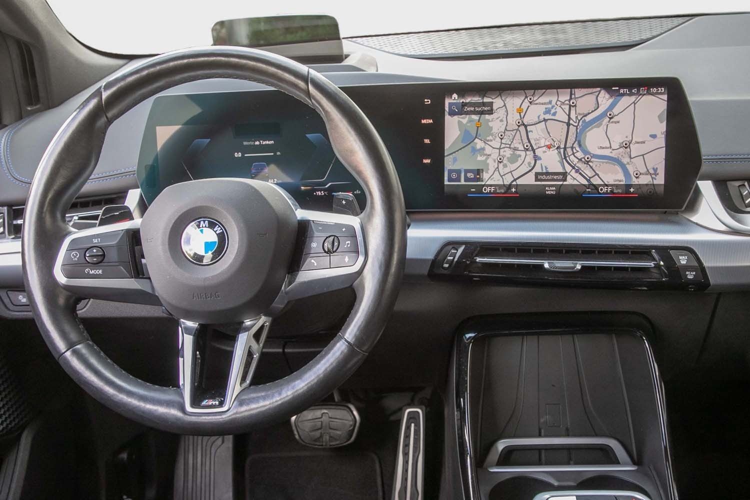 BMW 223 Active Tourer - Bild 13