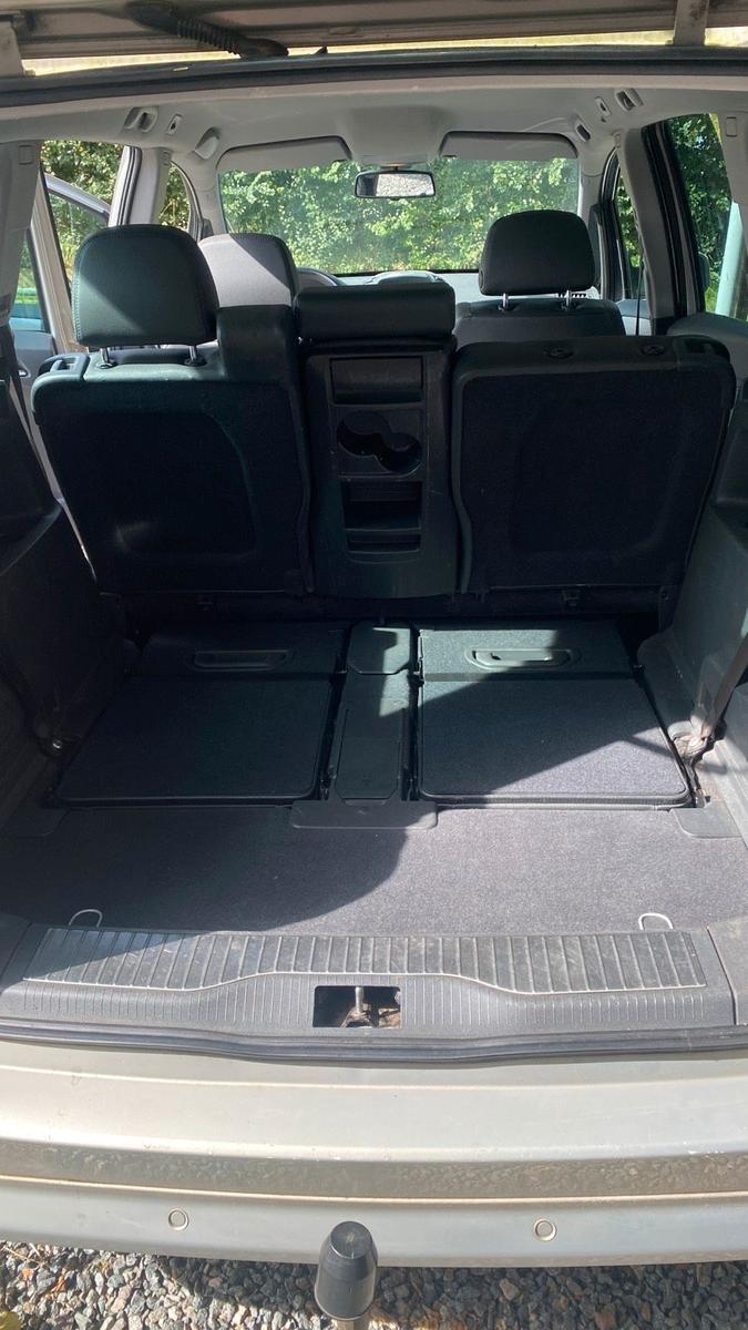 Opel Zafira 2009 — photo 9
