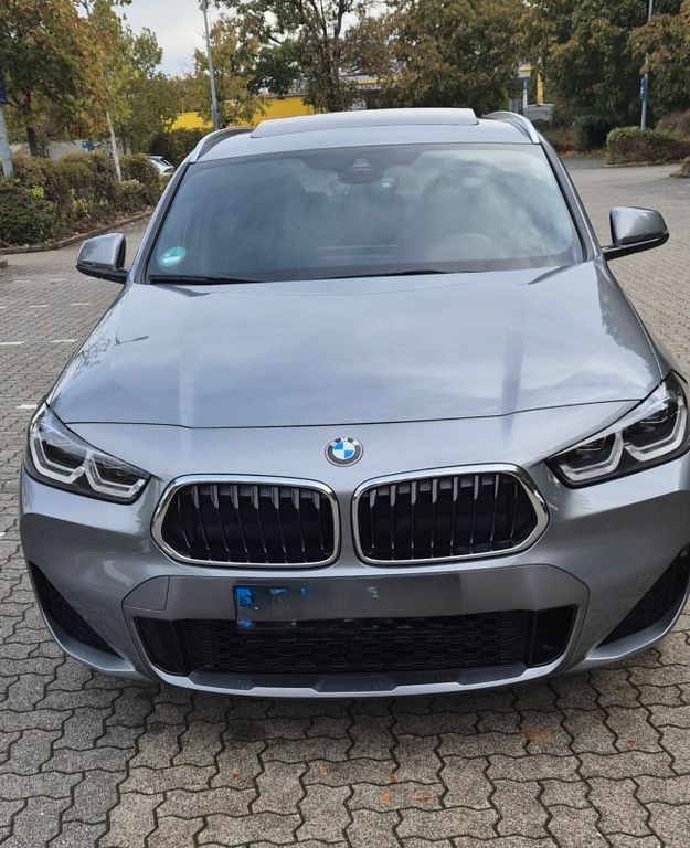 Image of BMW X2
