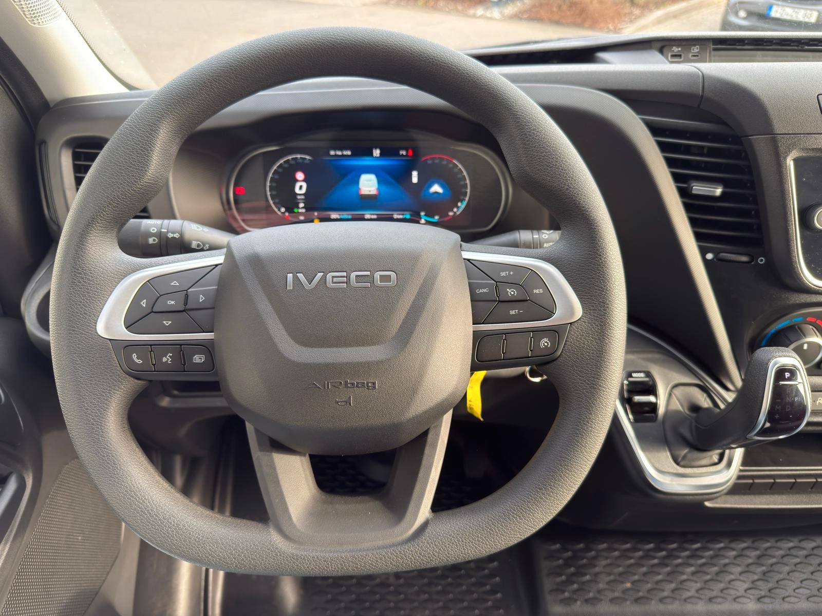 Fahrzeugabbildung Iveco Daily 35S16 A8 *R4.100mm*Automatik*Kamera*3x