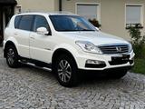 Ssangyong Rexton W RX200 e-XDi Sapphire 4WD Sapphire - Ssangyong REXTON von privat