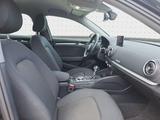 Audi A3 Sportback e-tron AHK*RFK*LED*ACC*Virtual*Navi - Audi A3: Schwarz, Sportback