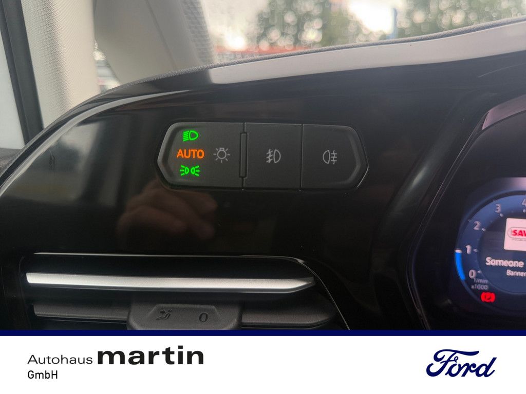 Fahrzeugabbildung Ford Tourneo Connect 1.5 Sport KLIMA PDC SHZ NAVI LED
