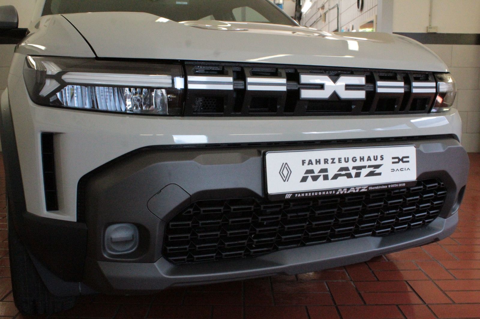 Fahrzeugabbildung Dacia Duster hybrid 140 Expression *Winterpaket*