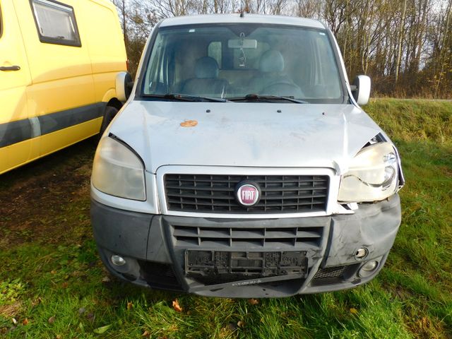 Foto: FIAT Doblo Maxi Kasten VERKAUF an GEWERBE + EXPORT (Fahrzeug-Nummer 441748579)