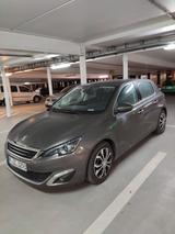 Peugeot 308 Active PureTech 130 STOP & START Active - Peugeot 308 Gebrauchtwagen in München