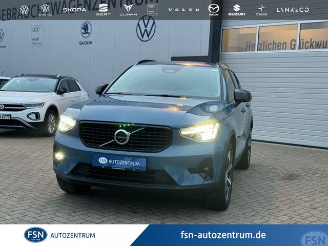 Volvo XC40 B3 163PS Benzin Plus Dark  360° H/K PANO