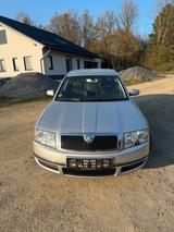 Skoda Škoda Superb avtomat 1.8t - gebrauchte Skoda Superb aus dem Jahr 2006