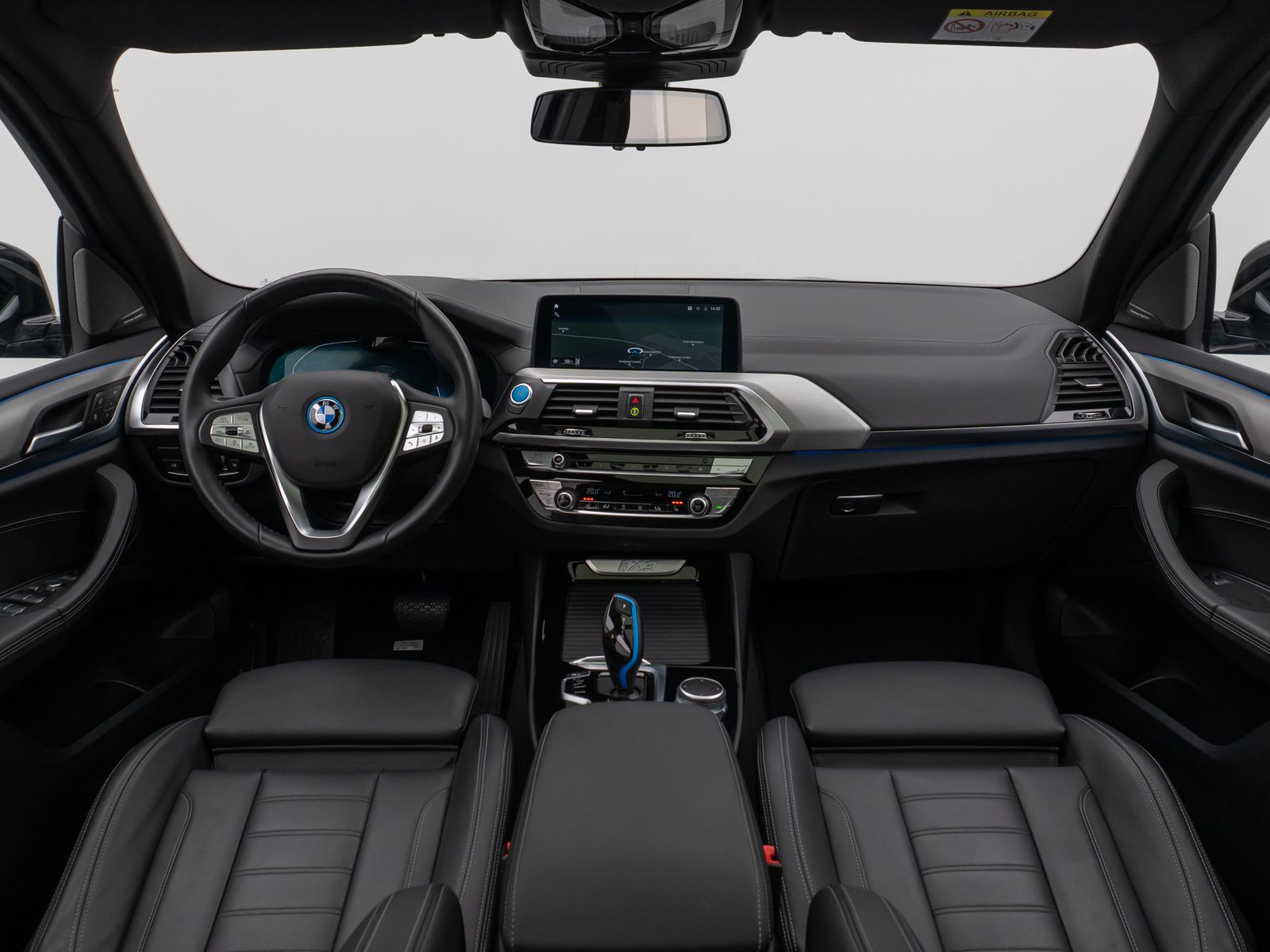 Fahrzeugabbildung BMW iX3 Impressive Panorama 360°HUD DAB H/K Komfort
