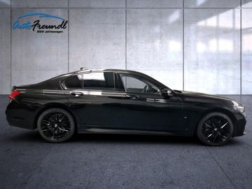 BMW 750 - 3