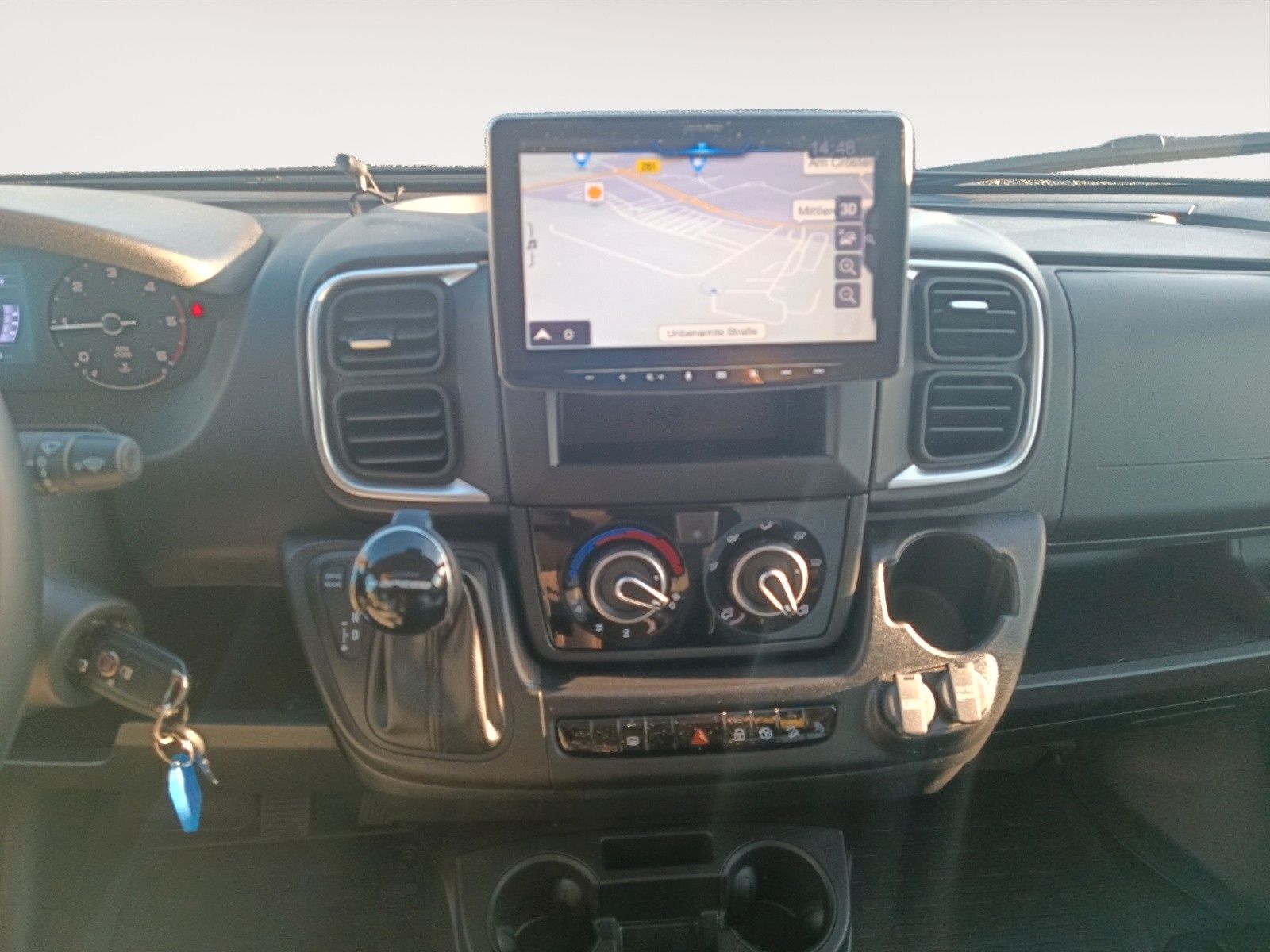 Fahrzeugabbildung Sunlight T68 Adventure Edition *Automatik*SAT*Hubbett