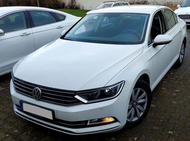 Volkswagen Passat Lim. 2.0TDI Comfortline/Virtual C/10800ne