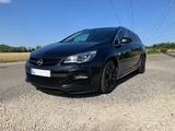 Opel Astra Sports Tourer 1.6 CDTI Exklusiv OPC-line - Opel Astra: Opc Line