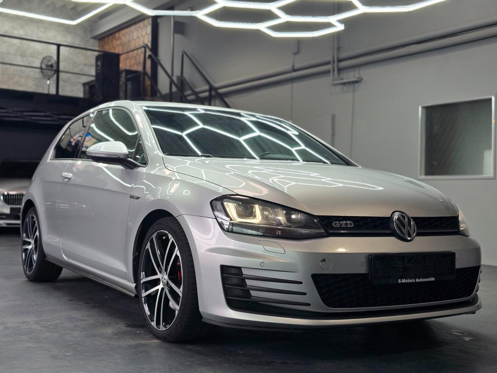 Volkswagen Golf VII Lim. GTD/DSG/KEYLESS/DYN AUDIO