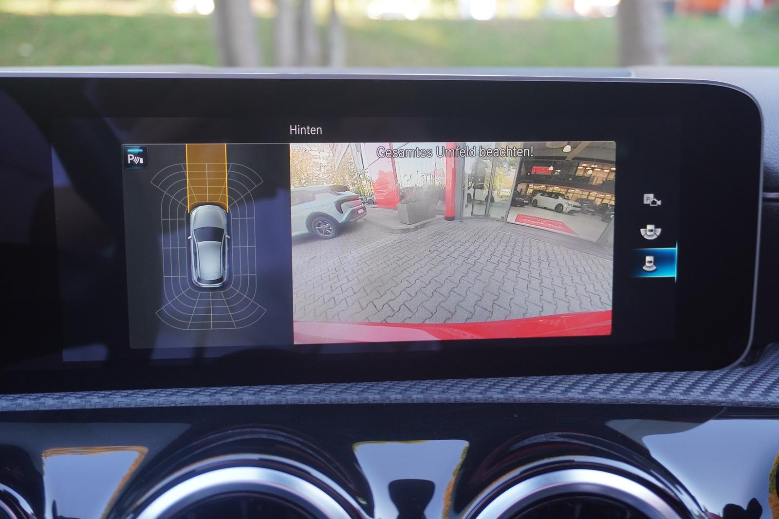 Mercedes-Benz A200 Progressive Navi Panorama Android Apple PDC
