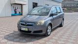 Opel Zafira 1.9 CDTI 101CV Cosmo - Opel Zafira aus 2005 mit Diesel-Antrieb