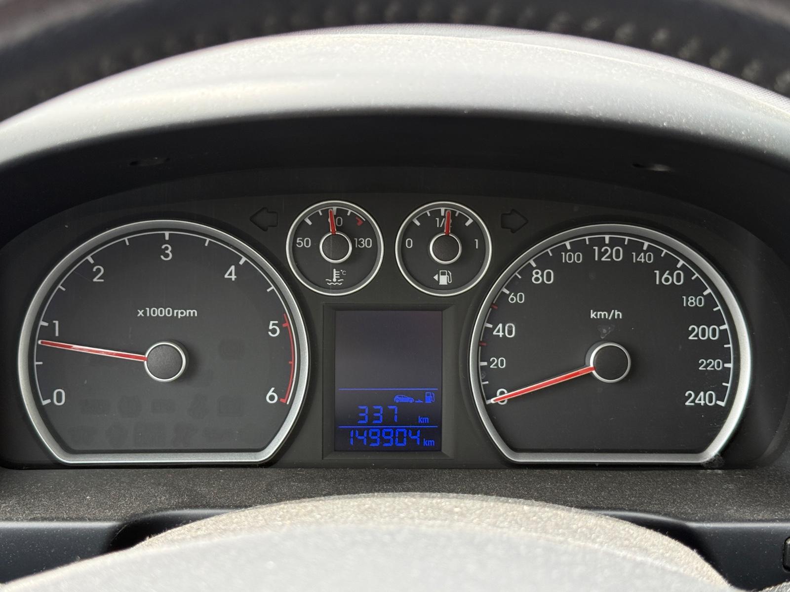 Hyundai i30 2012 — photo 17