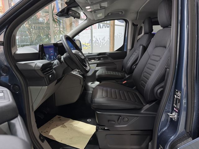 Ford Tourneo Custom 2.0 EcoBlue L1 Titanium