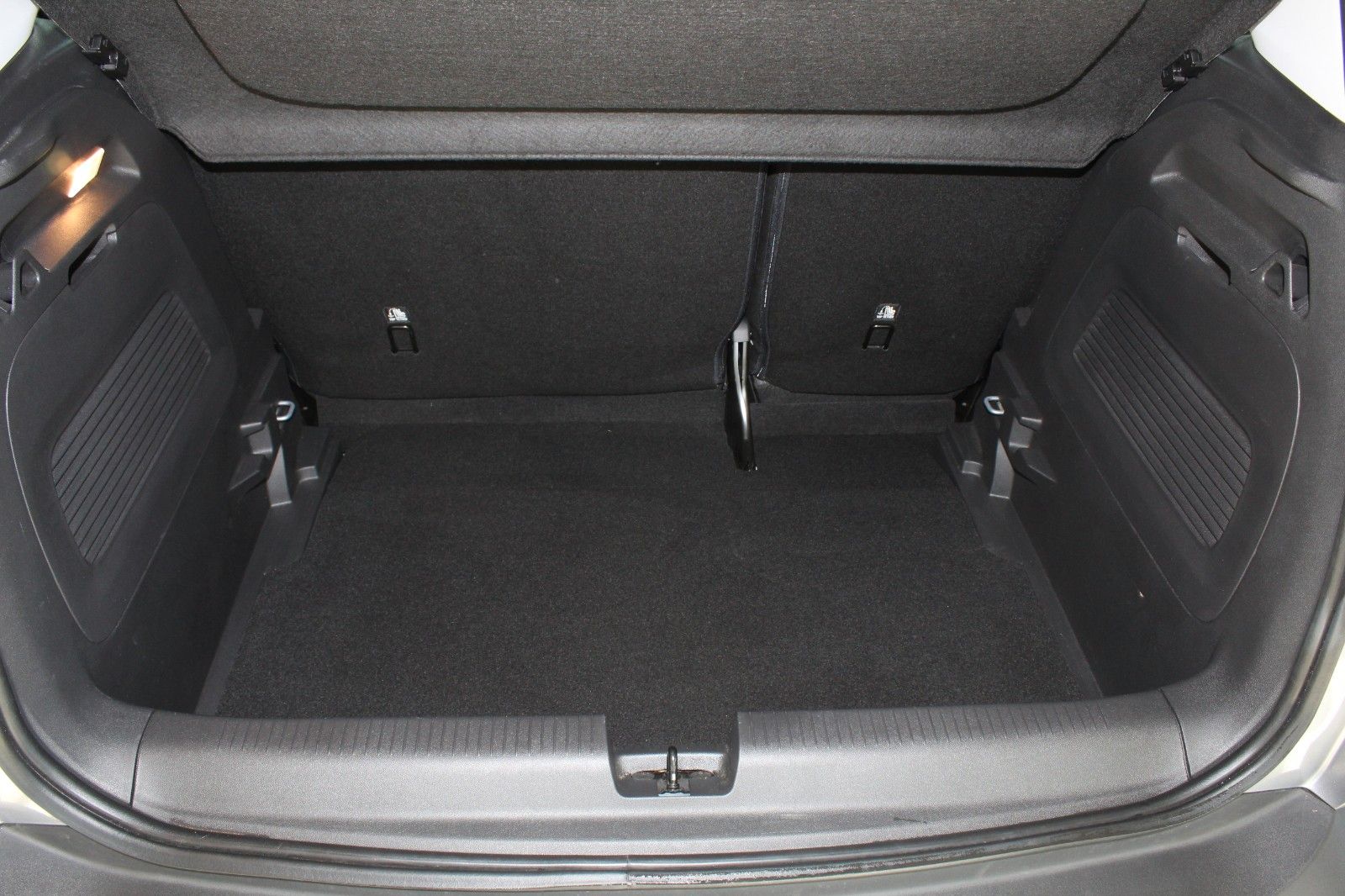 Fahrzeugabbildung Opel Crossland X Edition*Navi*RFK*SHZ