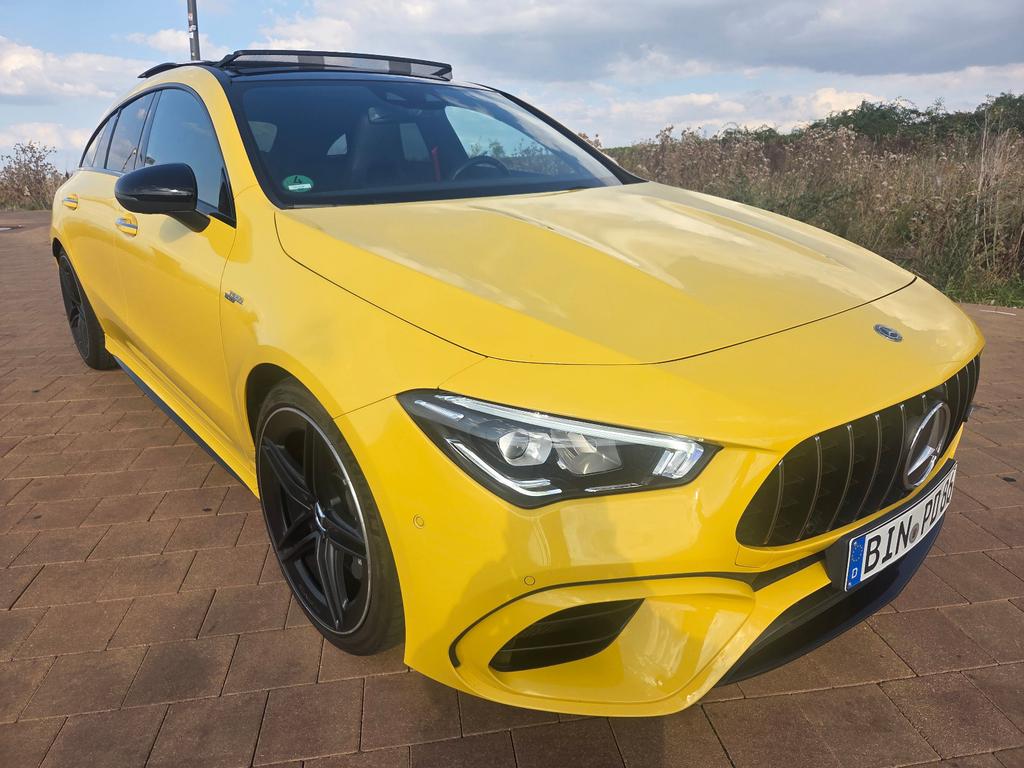 Mercedes-Benz CLA 45 AMG Shooting Brake