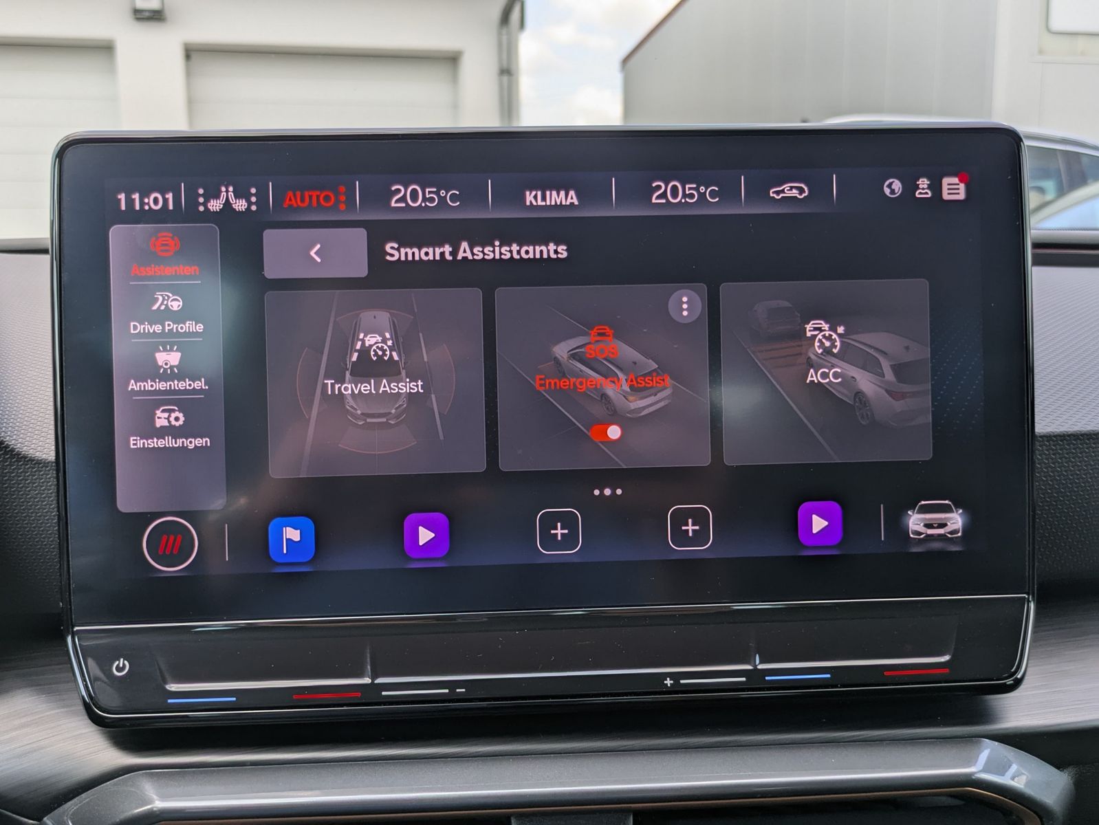 Fahrzeugabbildung CUPRA Leon 1.5 eTSI DSG MATRIX-LED*ACC*APP*KAMERA*18"