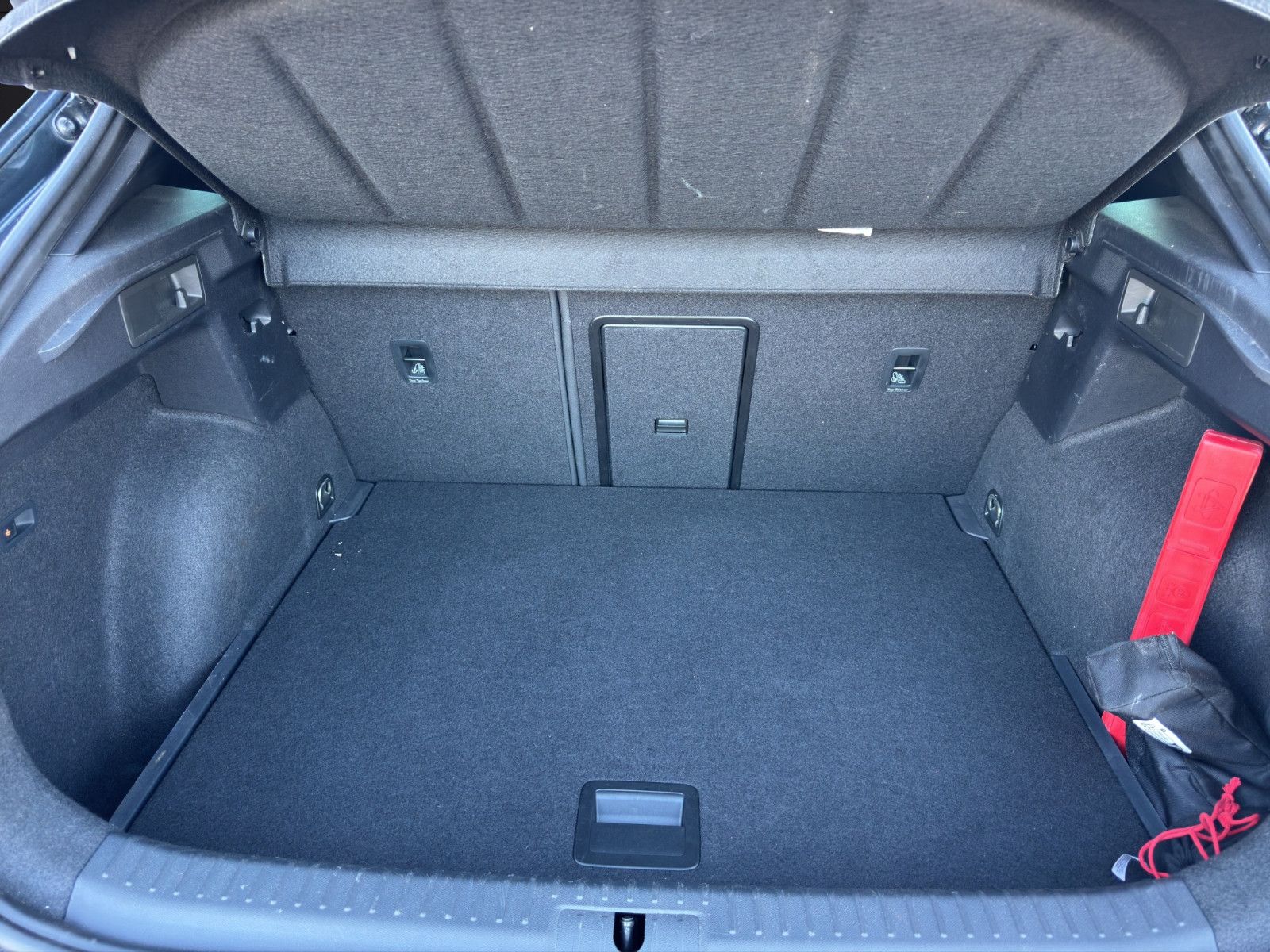 Fahrzeugabbildung CUPRA Formentor VZ 2.0 TSI/ACC/Matrix/CarPlay/Navi