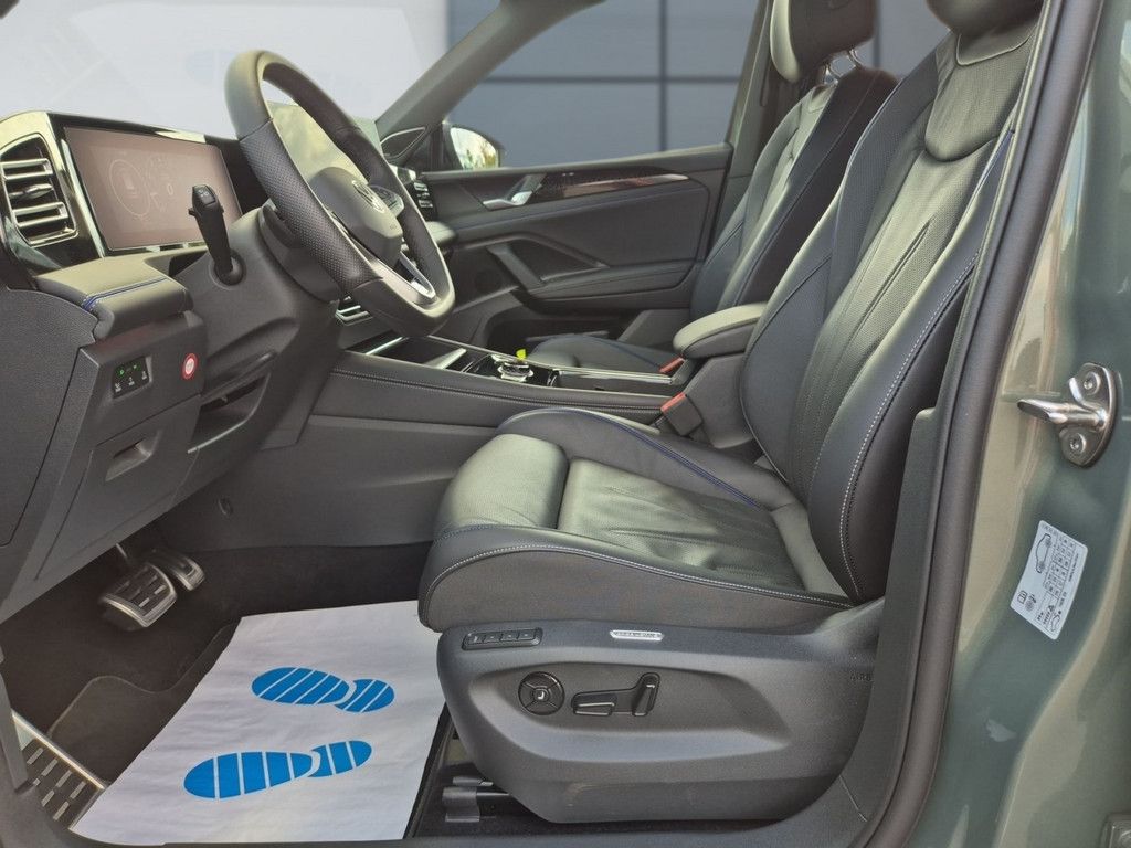 Tiguan 1.5 eTSI R-Line *DSG*MATRIX*STANDH*AHK*EA