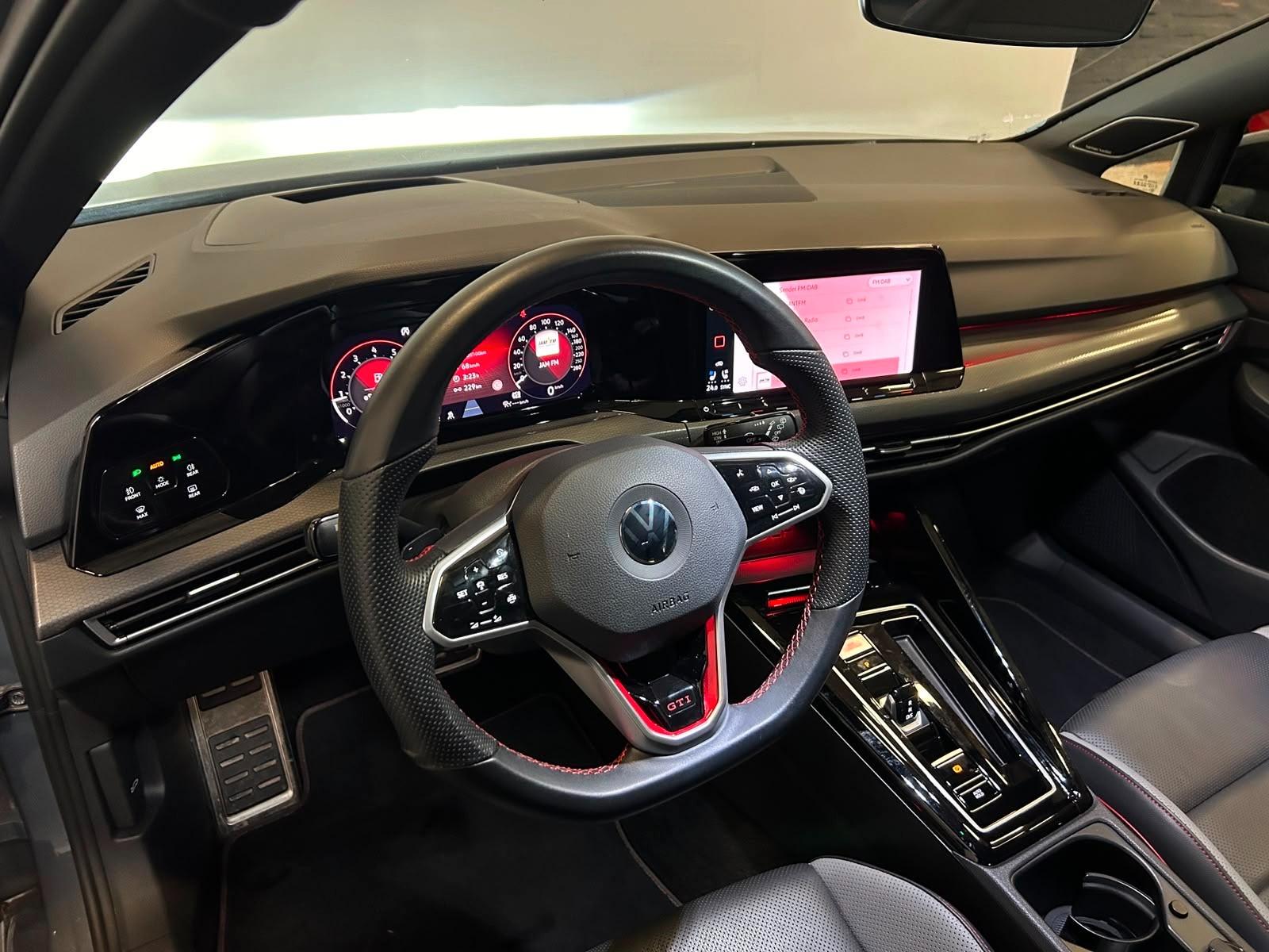 Volkswagen Golf VIII Lim. GTI 245PS *ACC-VirtCo-AHK-H&K*, миниатюра 12
