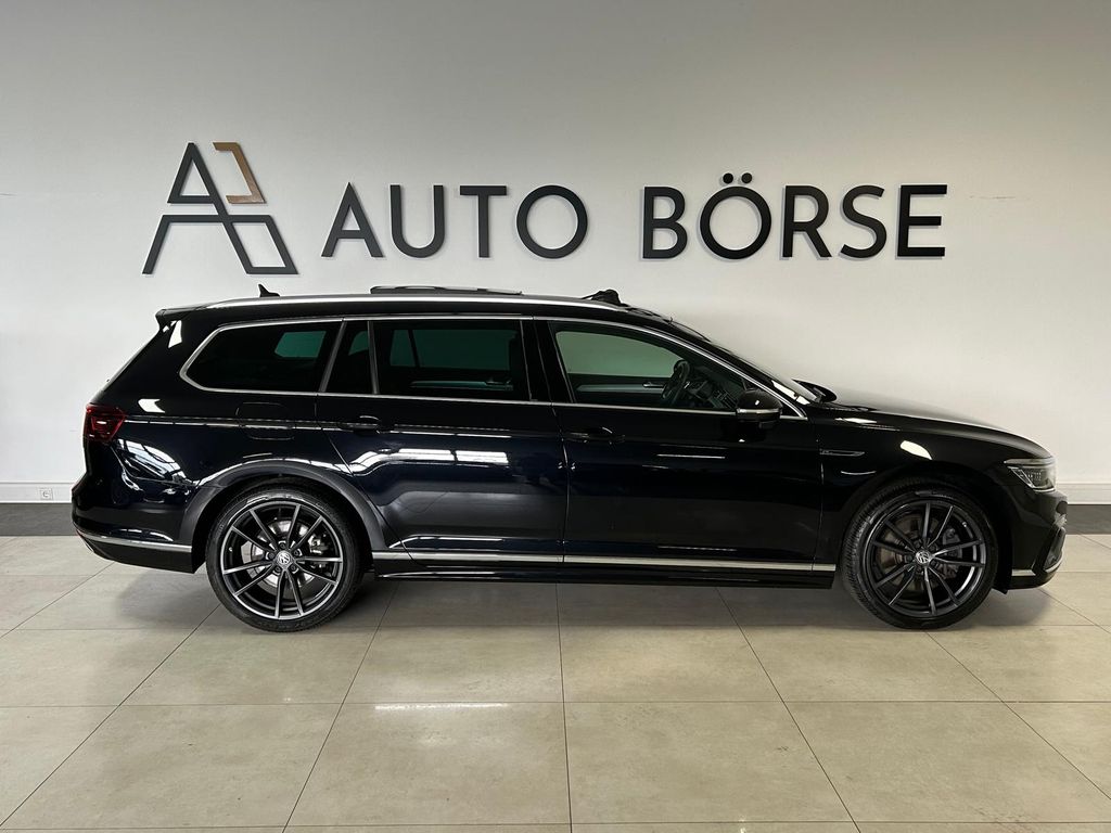 Volkswagen Passat Var 4M R-Line*NAVI*ViCO*STH*PANO*HUD*LED*