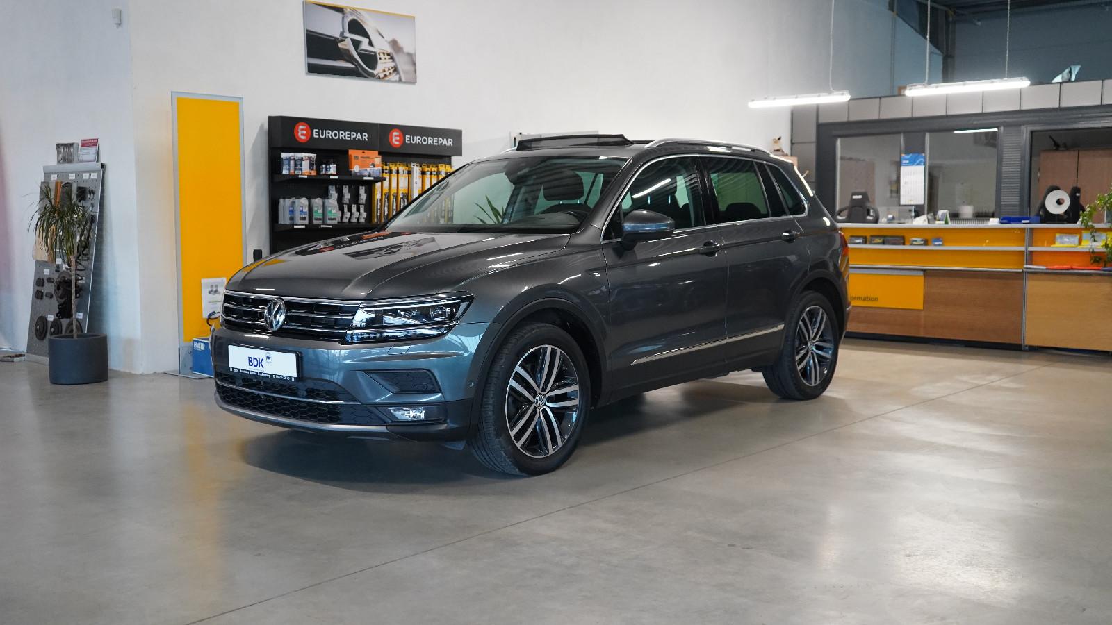 Volkswagen Tiguan Highline 4Motion - Pano/ACC/AHK/STHZG/HUD