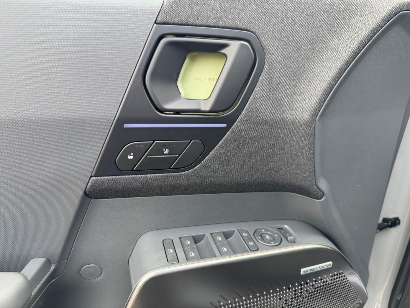 Fahrzeugabbildung Kia EV2 EARTH 42,2 Winter-, Technologie-, Drive-Wise
