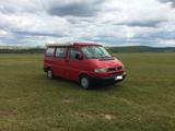 Volkswagen T4 California - rote Volkswagen T4 California